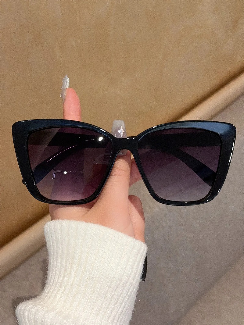 Sunglasses Cat Eye - 여성을위한 트렌디 한 고양이 눈 선글라스