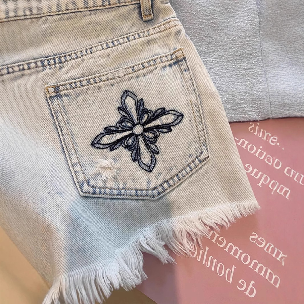 2026 여름 빈티지 워싱 자수 프레이드 데님 반바지  - Shorts Denim Frayed 리뷰 및 가격