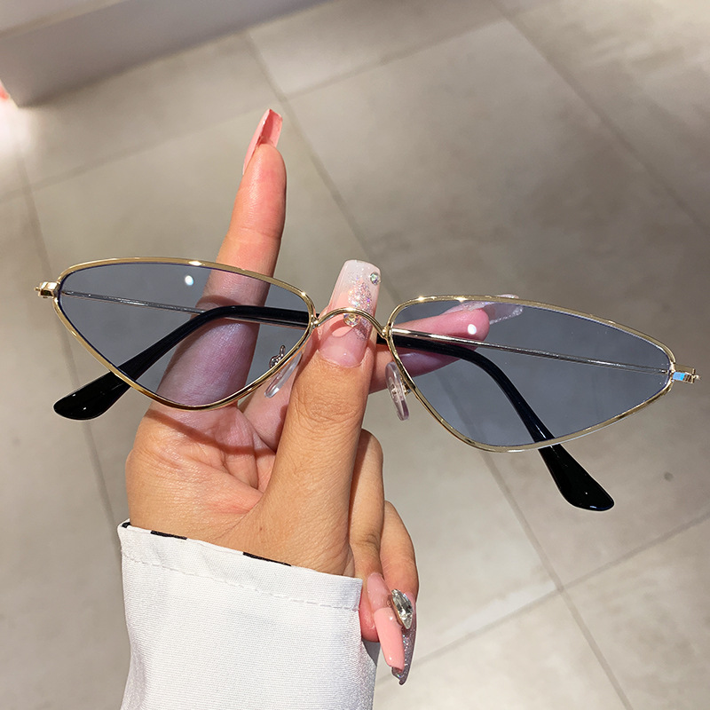 새로운 버전의 캣아이 스몰 프레임 선글라스, 레트로 사 - Sunglasses Cat Eye 리뷰 및 가격
